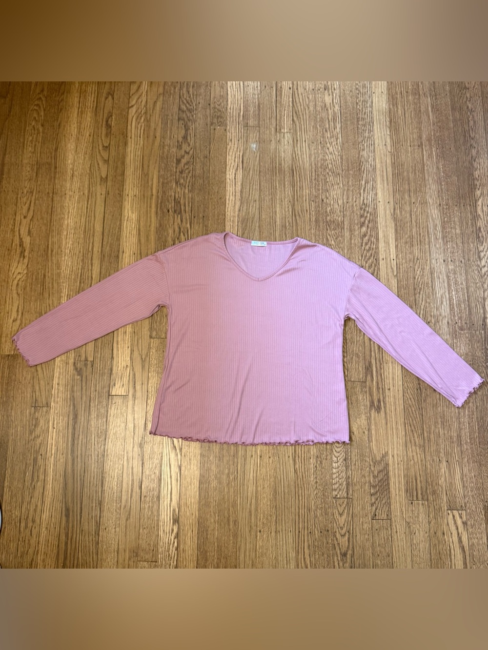 Ekouaer Women’s ribbed long-sleeve top v-neck blush color size Medium